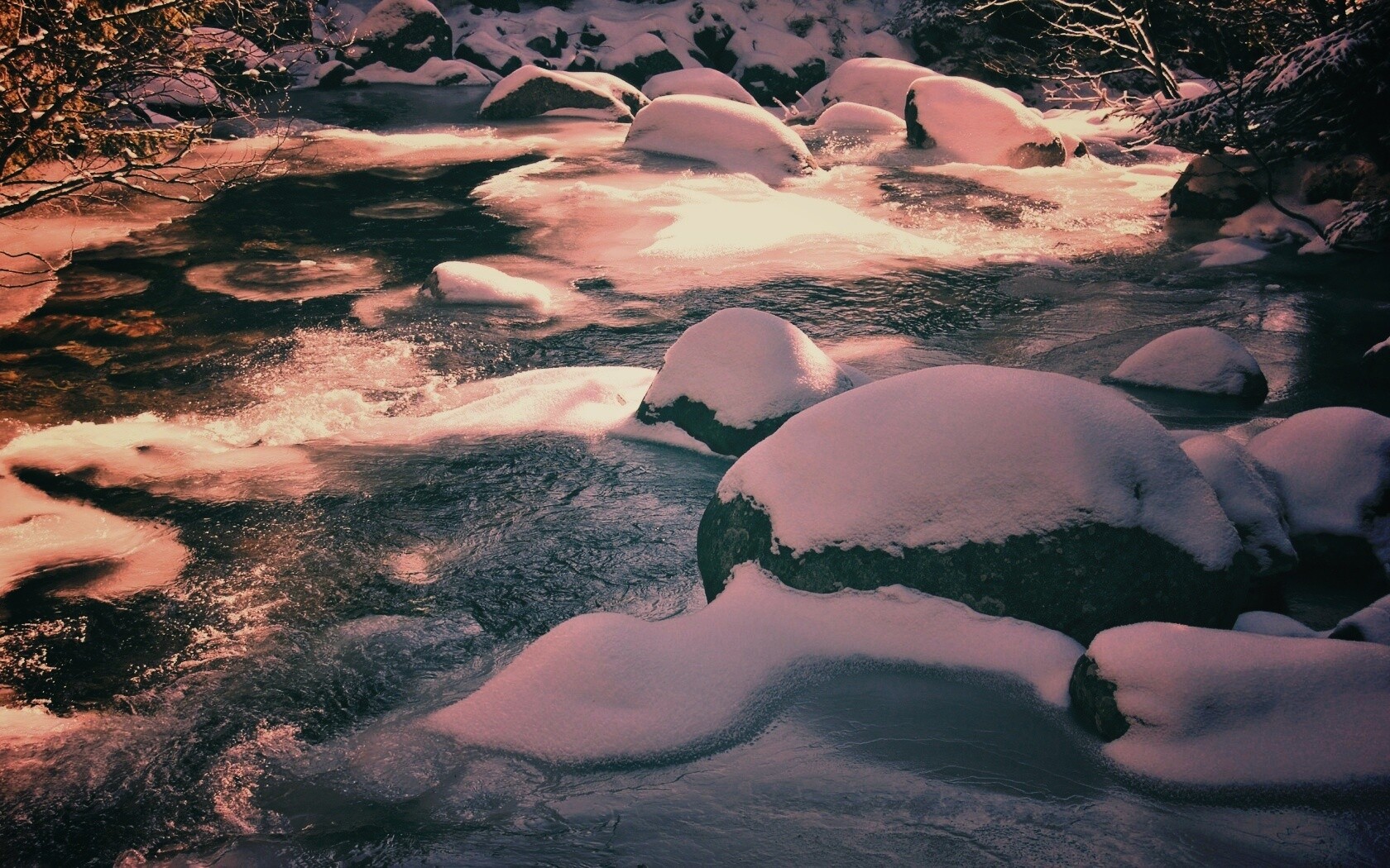 Замёрзжая речка обои