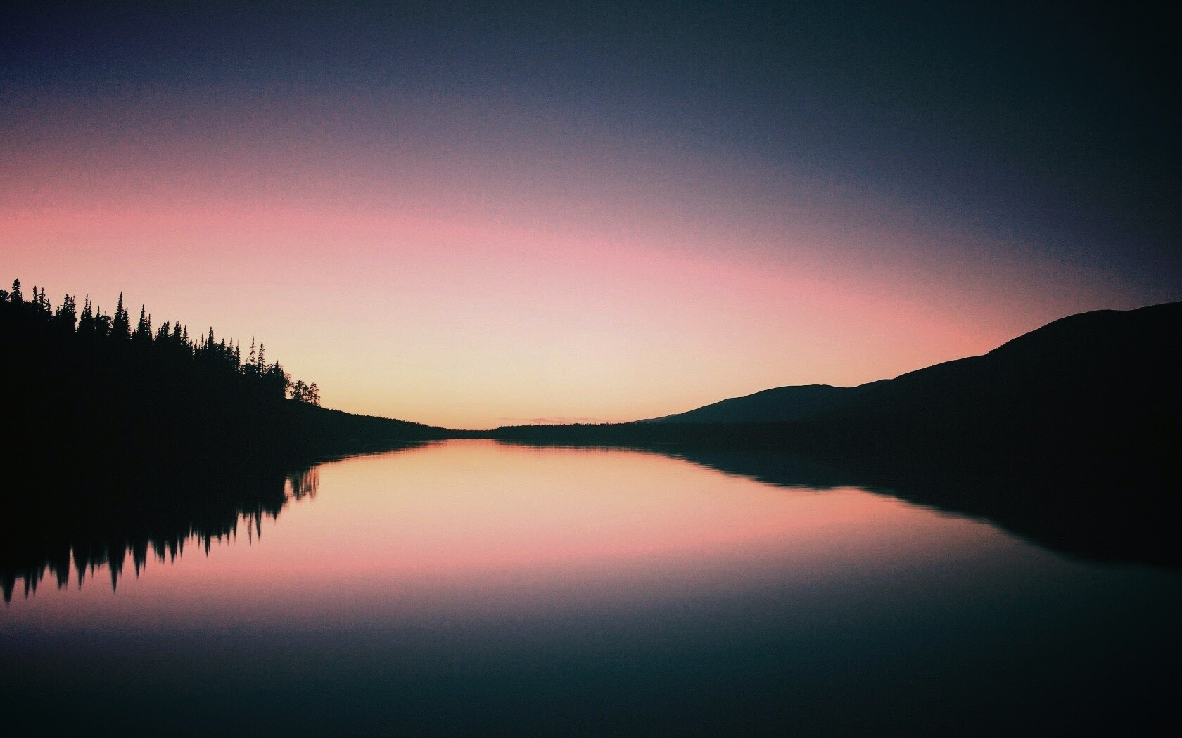 Гладкое озеро обои