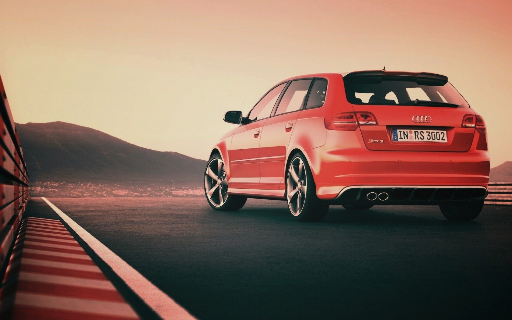 Audi модели RS3 сзади обои