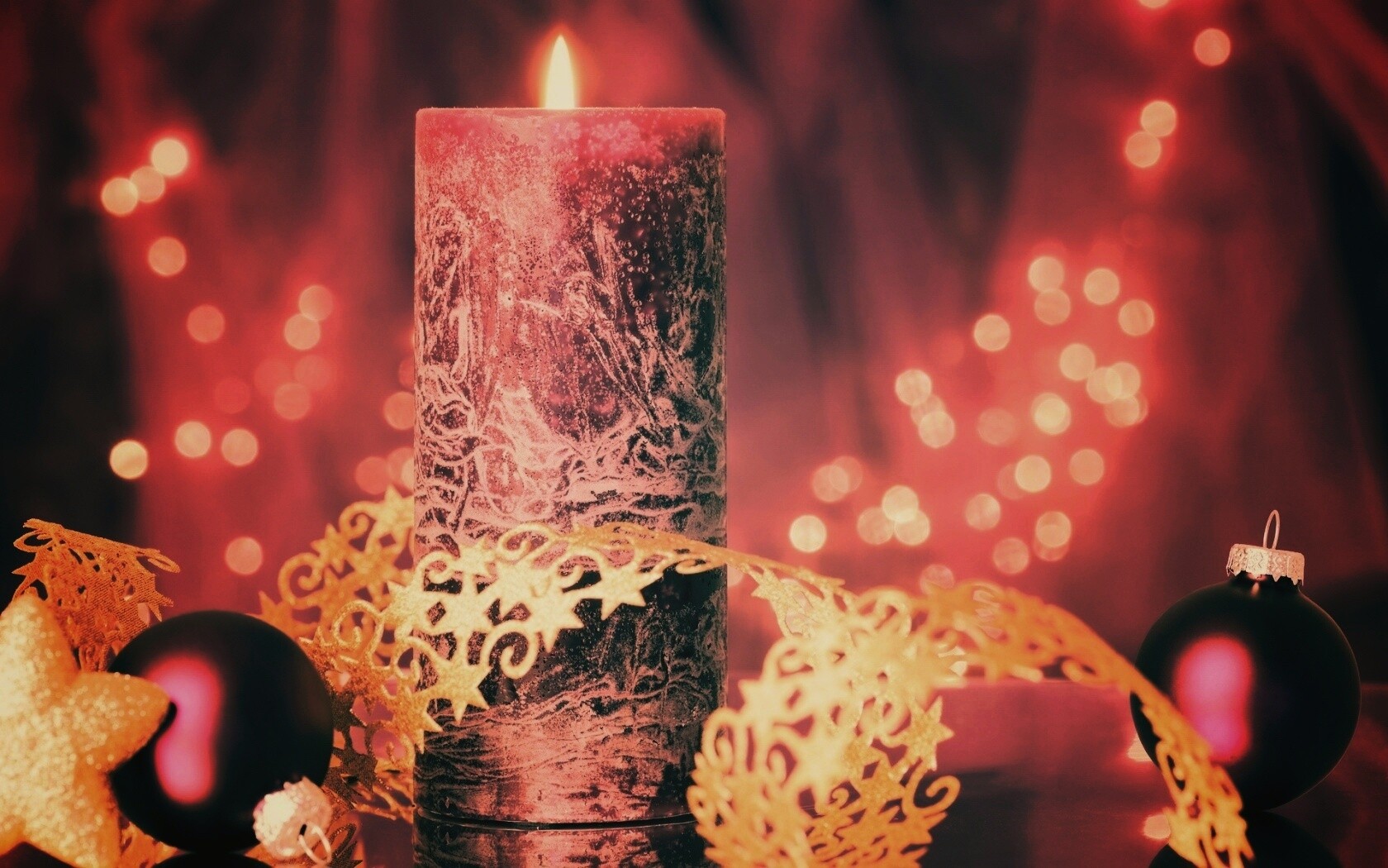Новогодняя свеча обои