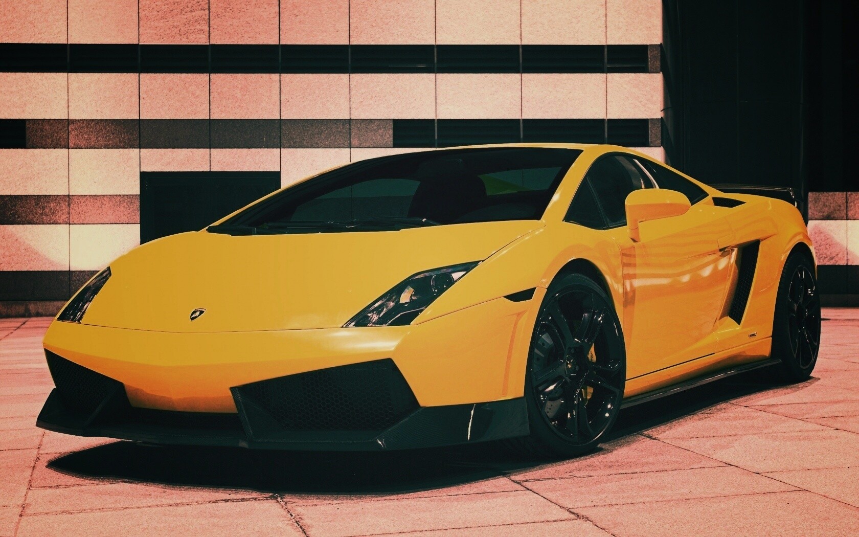 Желтый Ламборджини обои