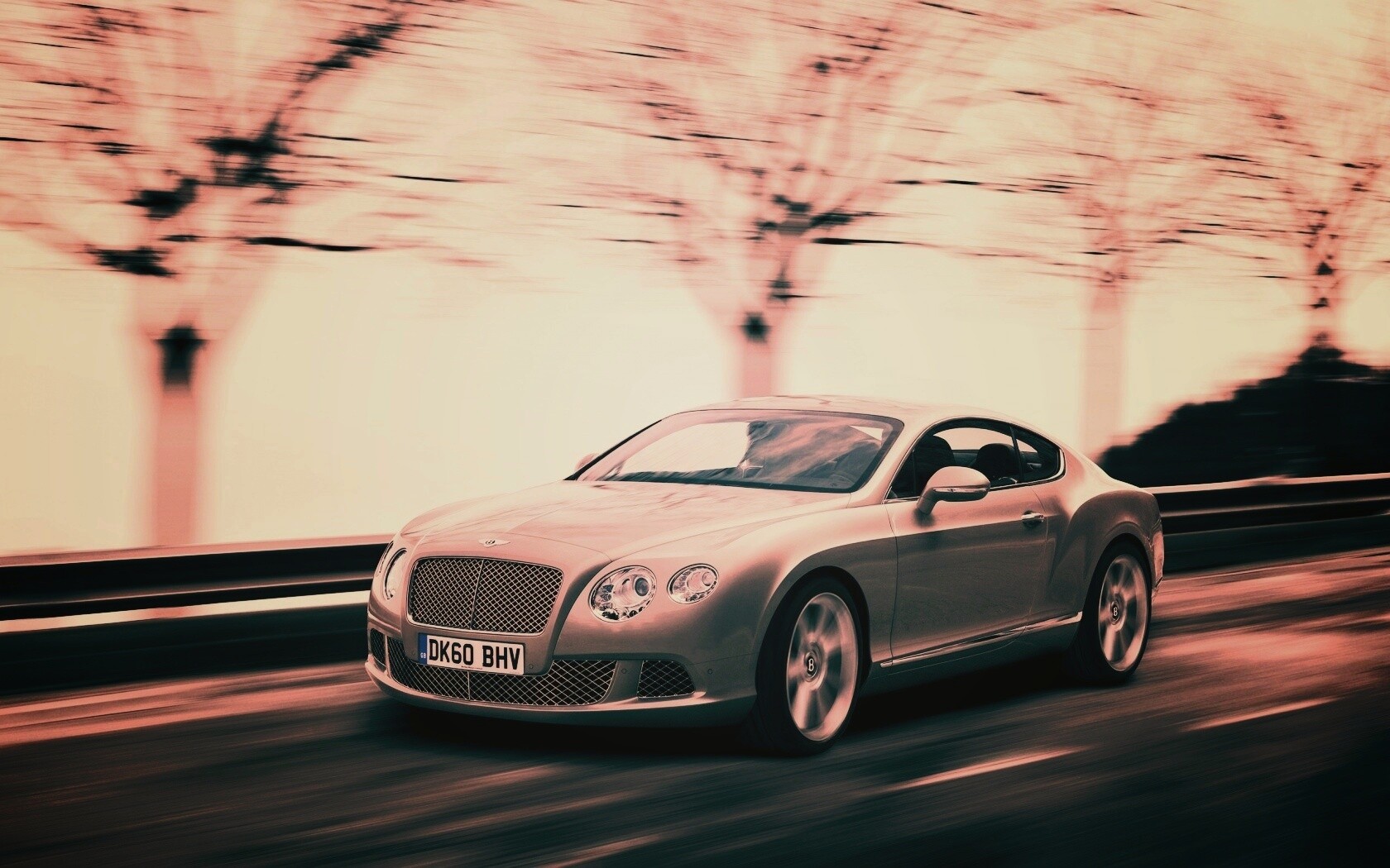 Bentley седан обои