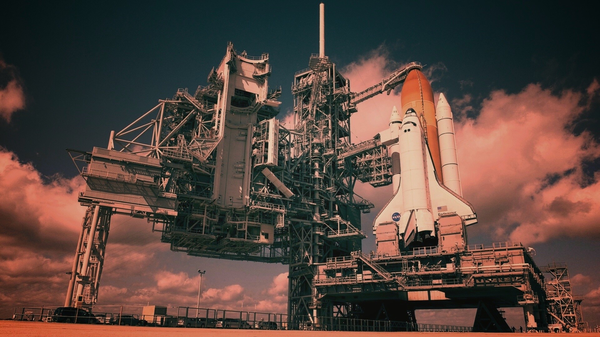 Шаттл на старте обои