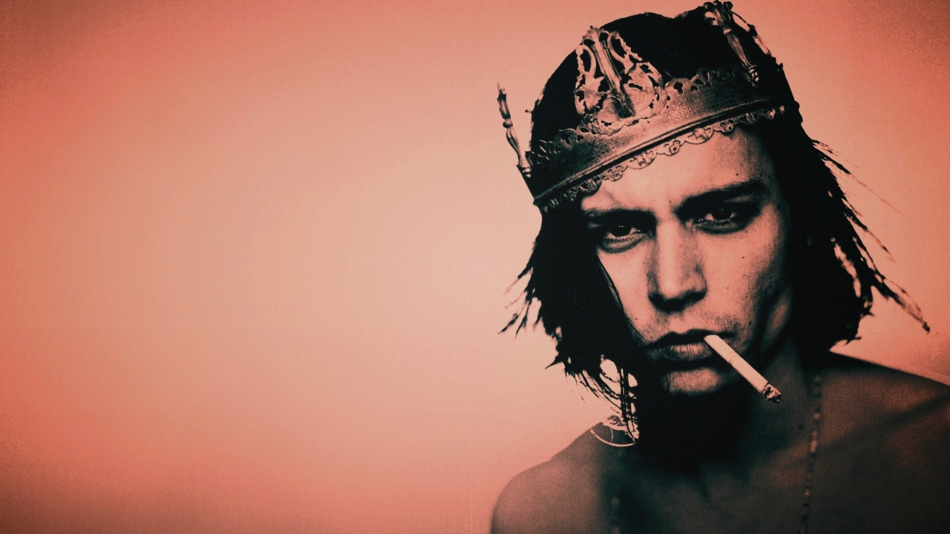 Джонни Депп в короне обои