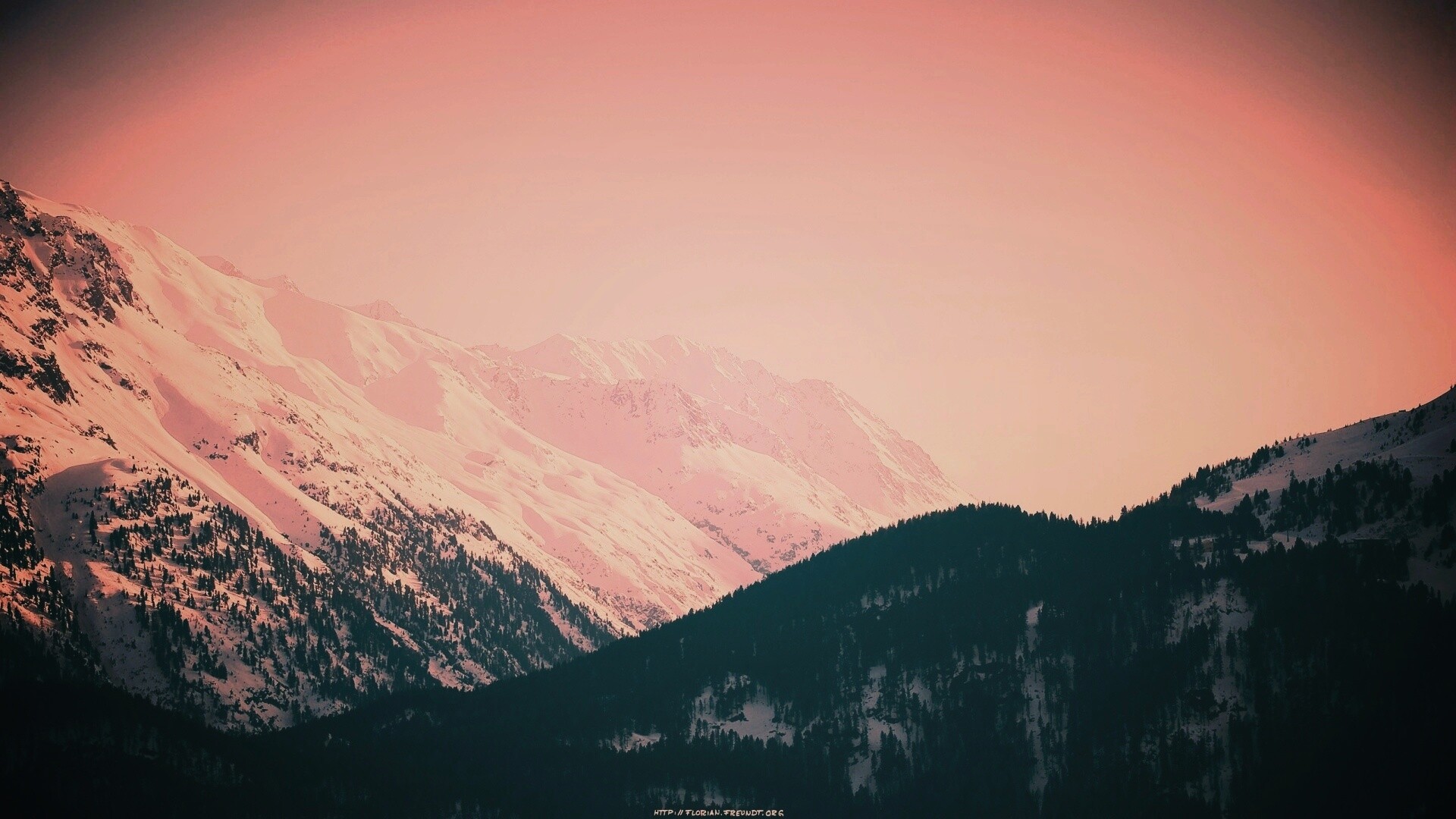 Горные вершины зимой обои