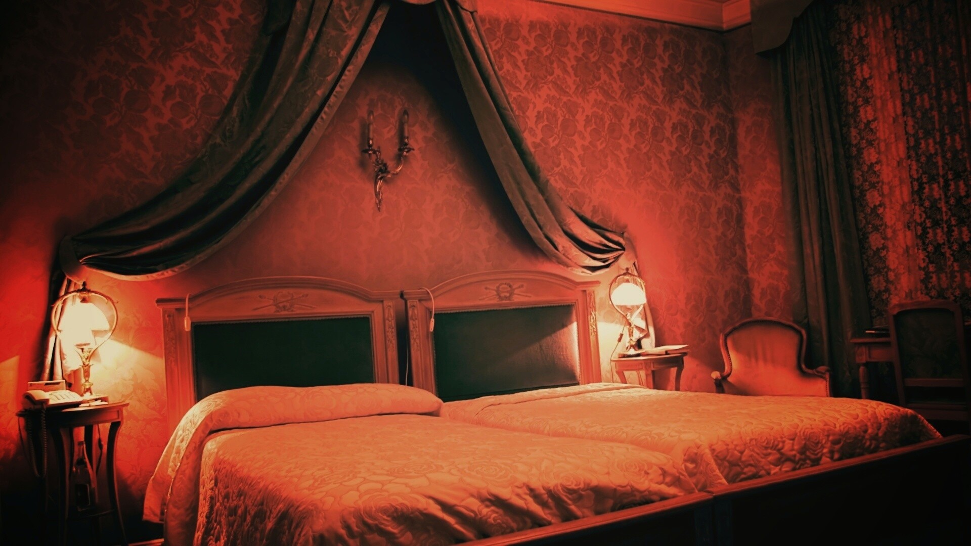 Спальня обои