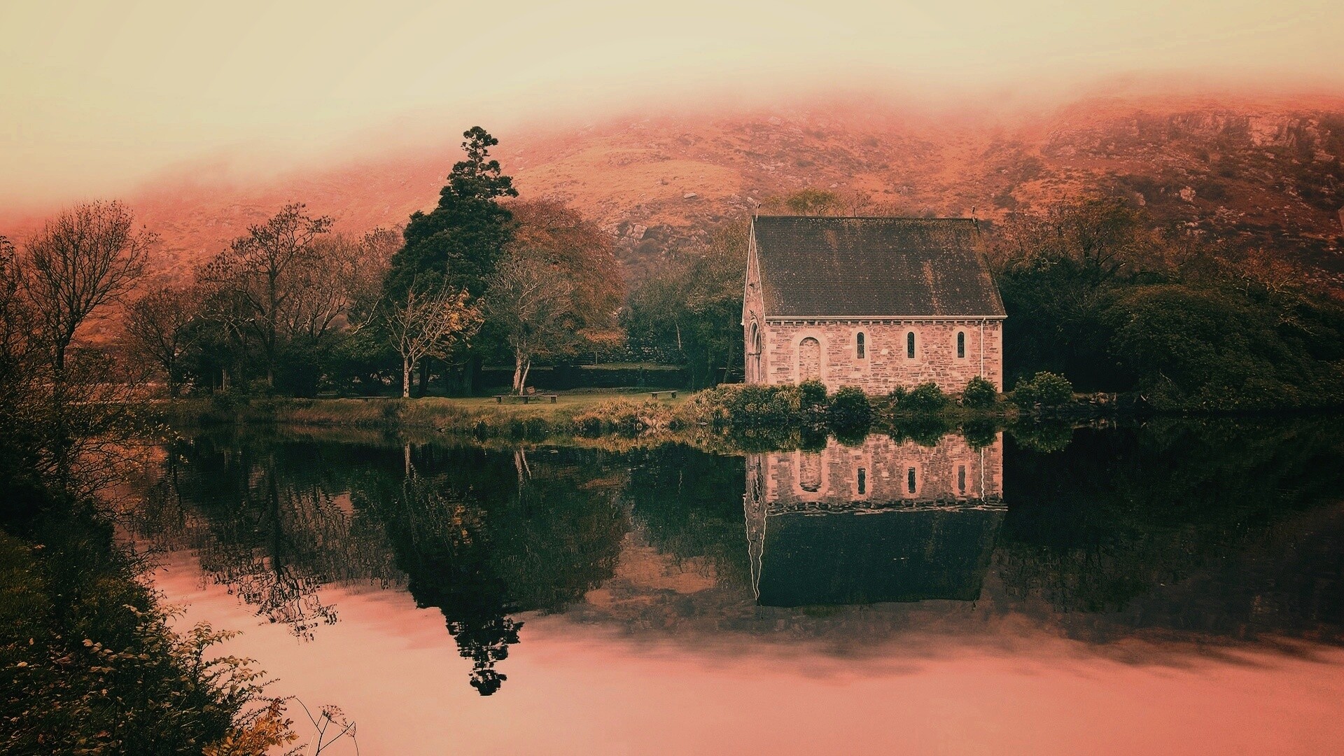 Живописный дом обои