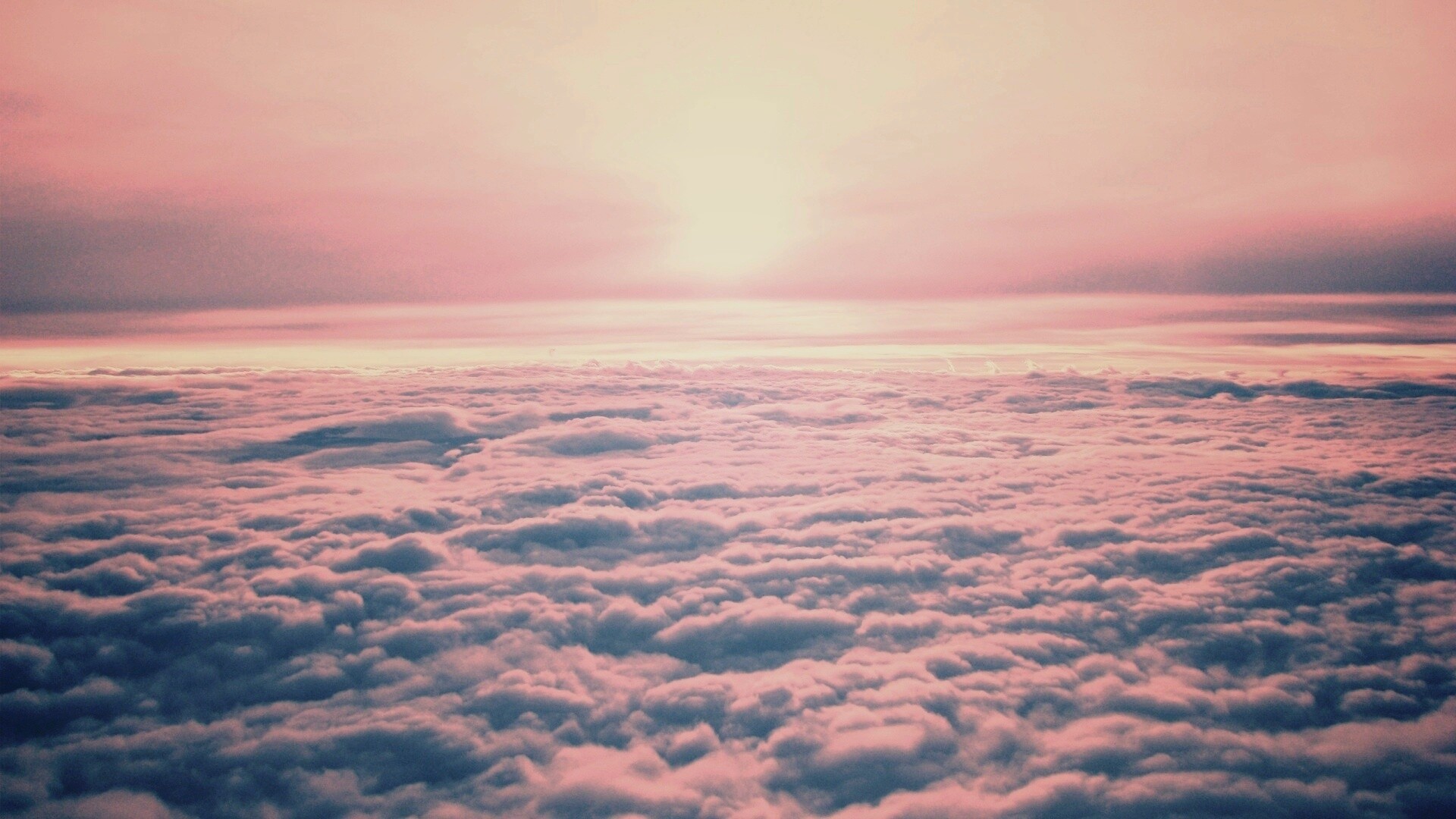 Над облаками обои