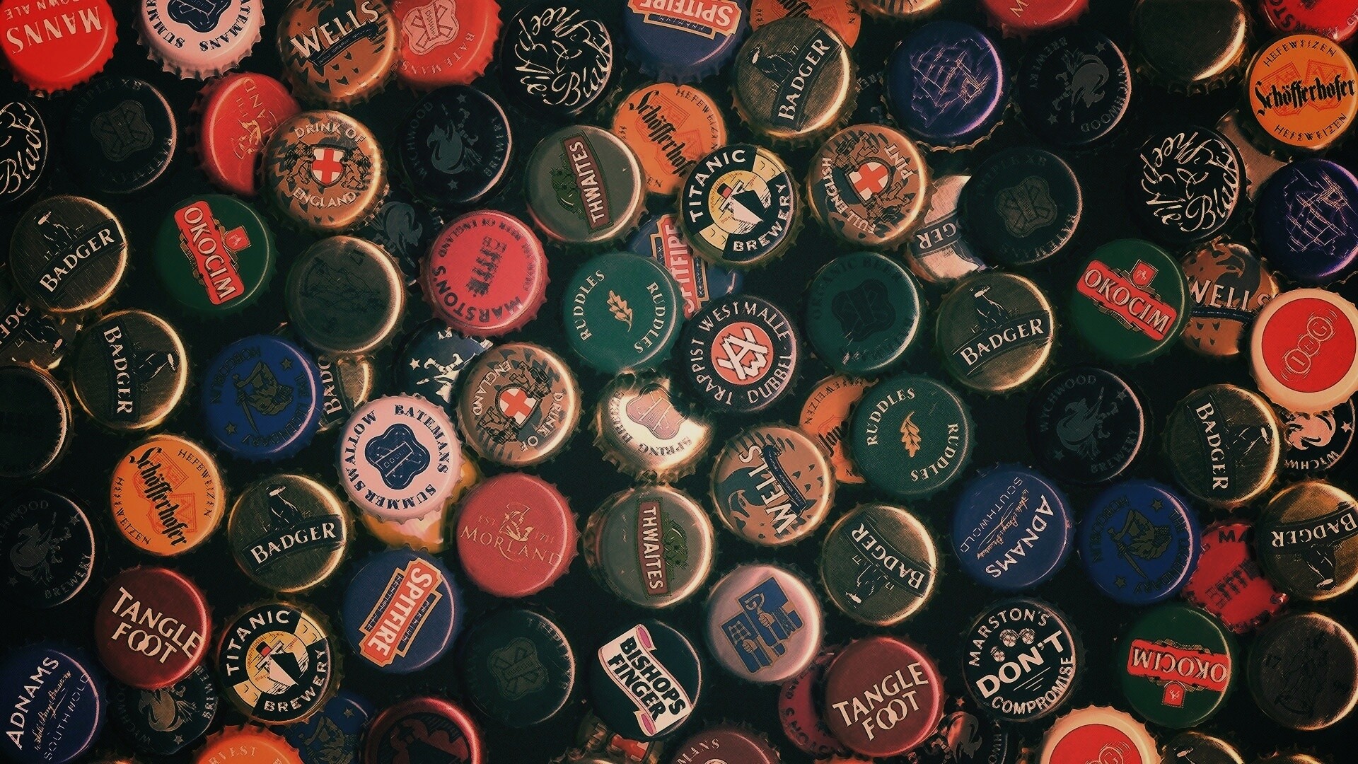 Пивные пробки обои
