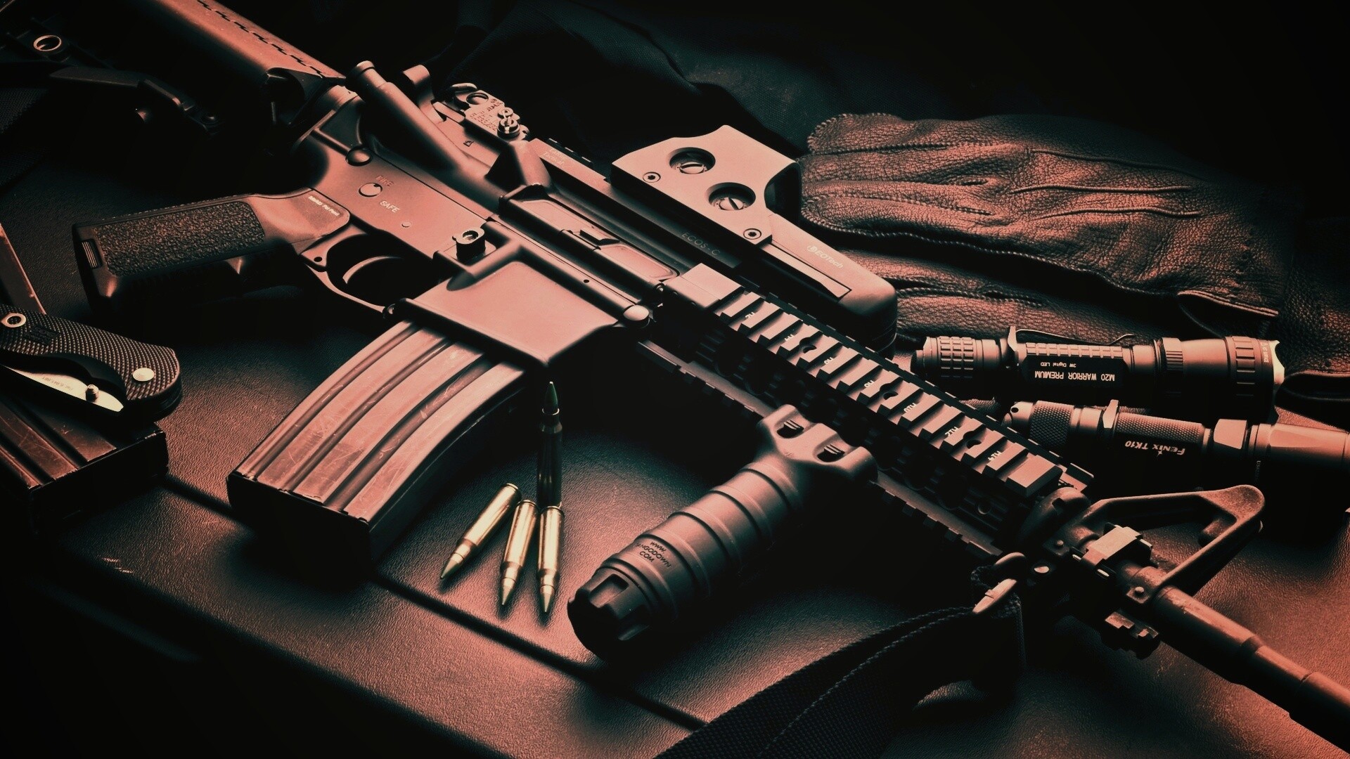 Черный автомат обои