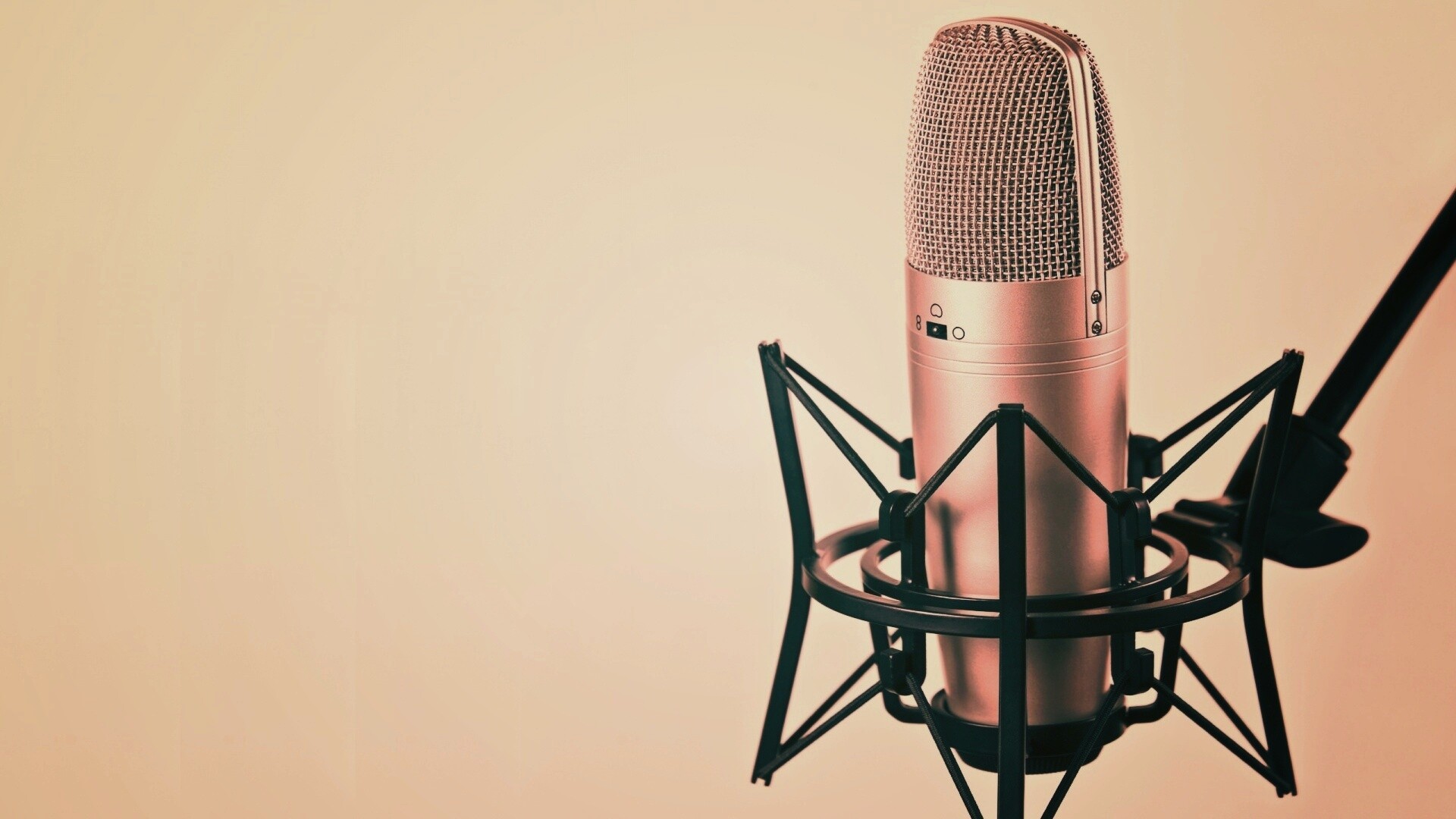 Студийный микрофон обои