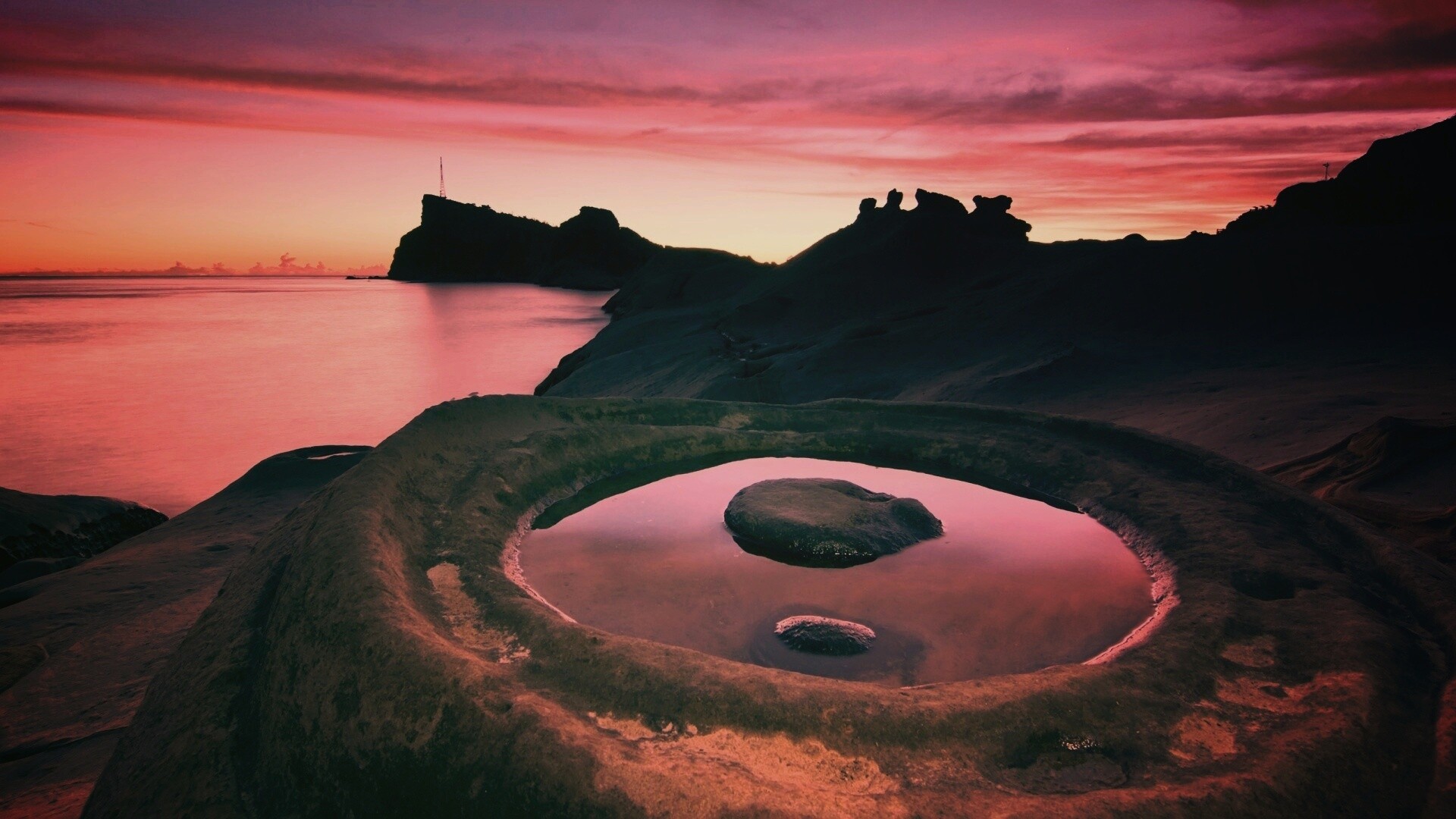 Закат на побережье обои