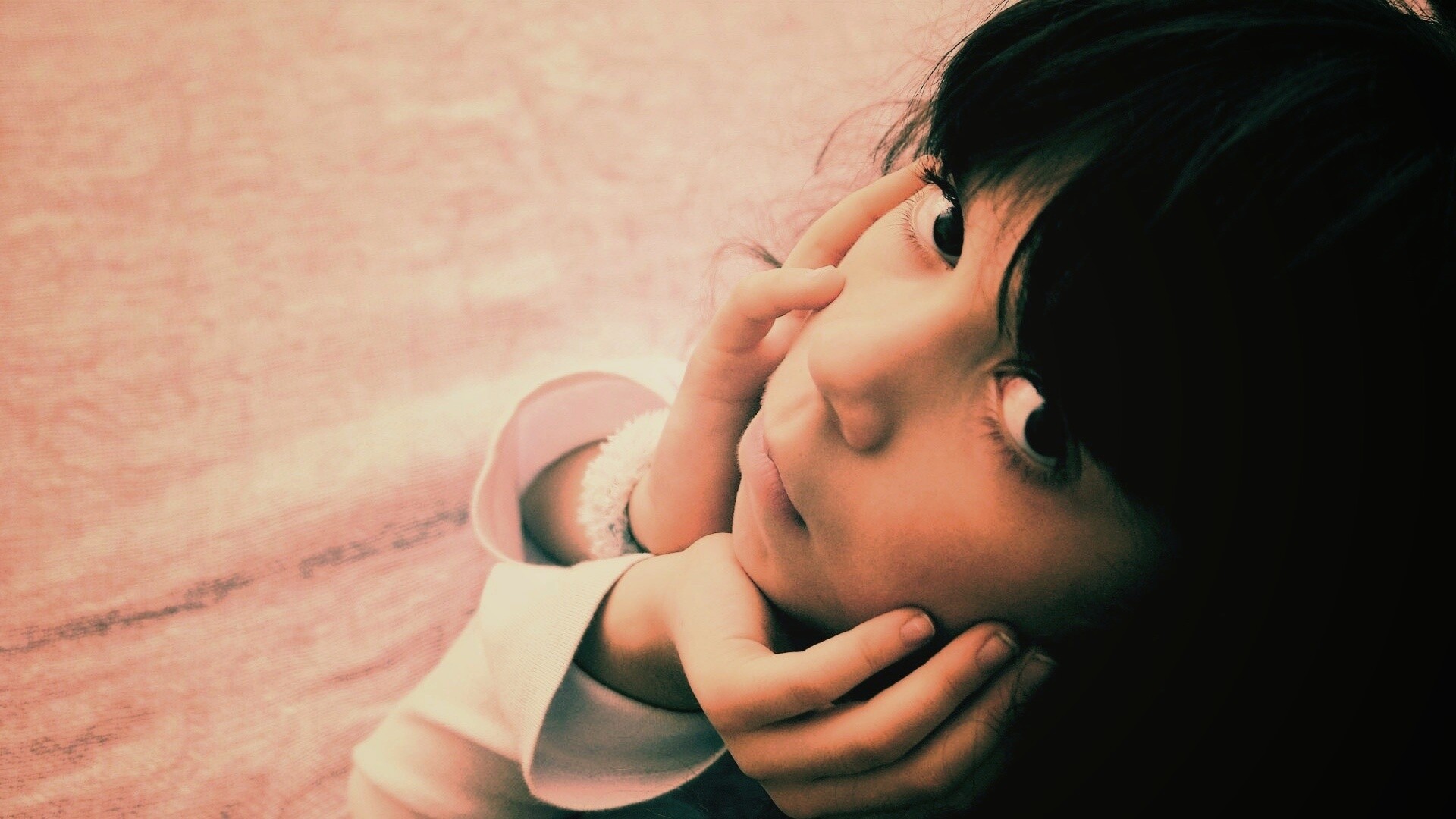 Девочка обои