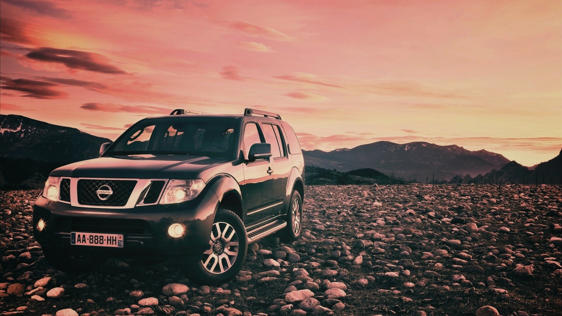 Nissan Pathfinder обои