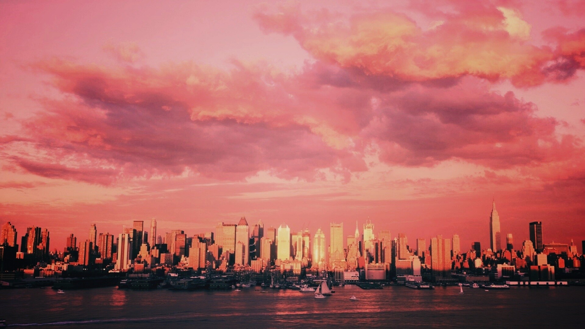 Панорама города на закате обои