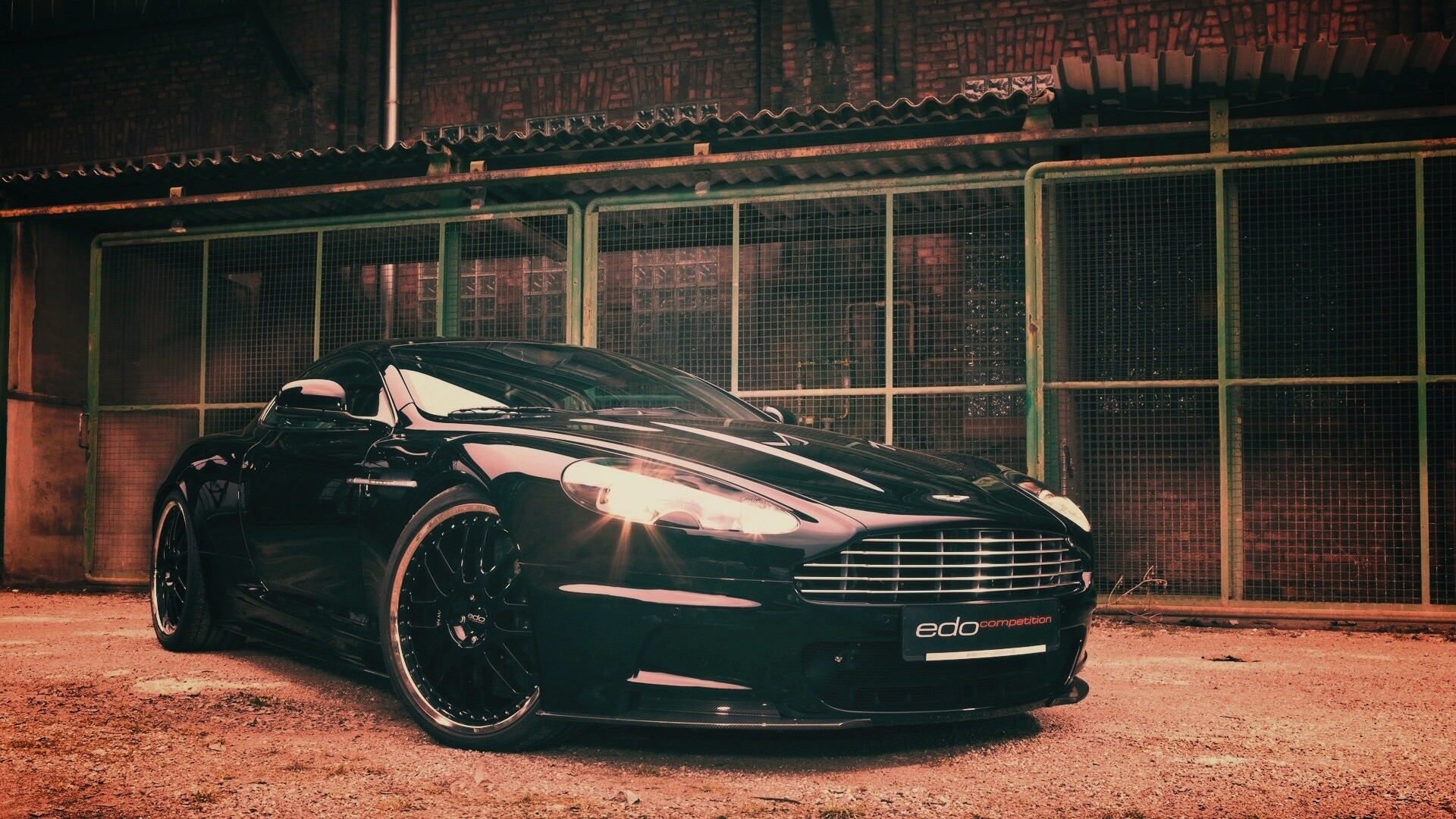 Aston Martin обои