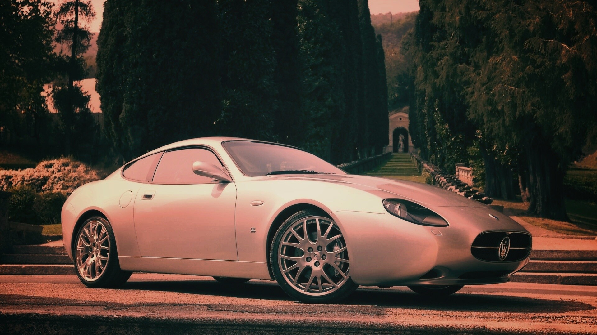 Мазерати GS обои