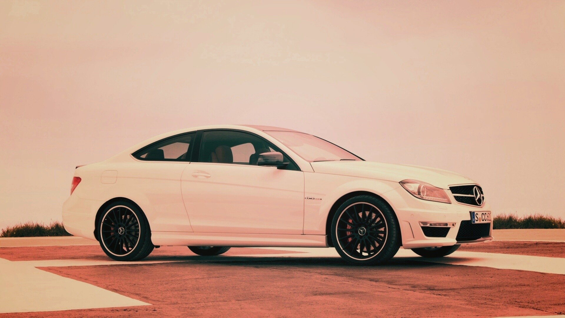 Mecedes C63 обои