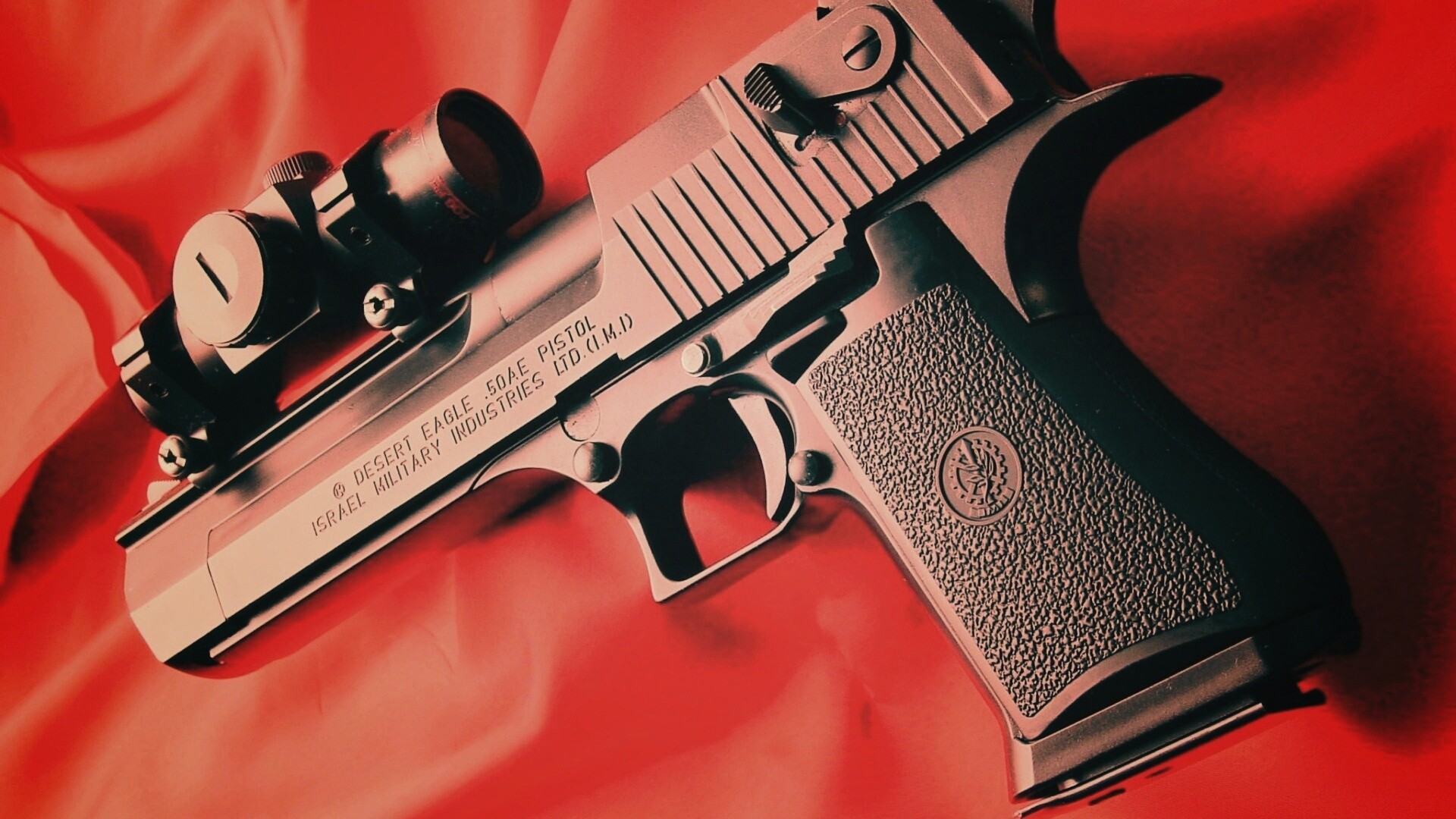 Пистолет Desert Eagle с прицелом обои