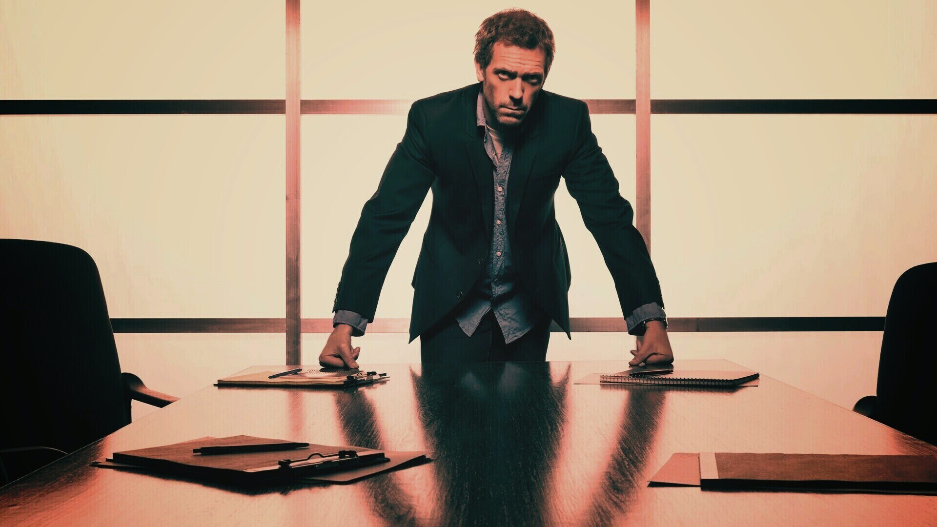 Хью Лори обои