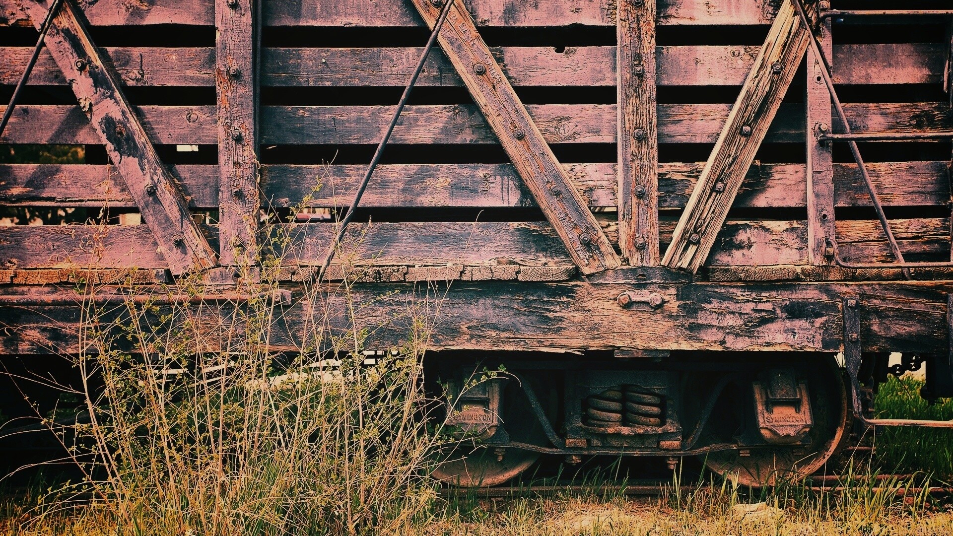 Старый грузовой вагон обои