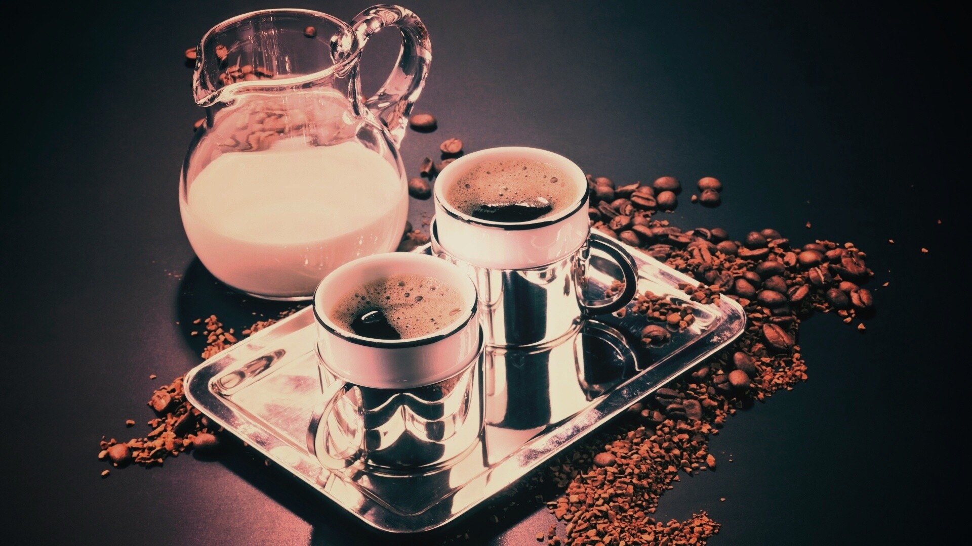 Поднос с кофе обои