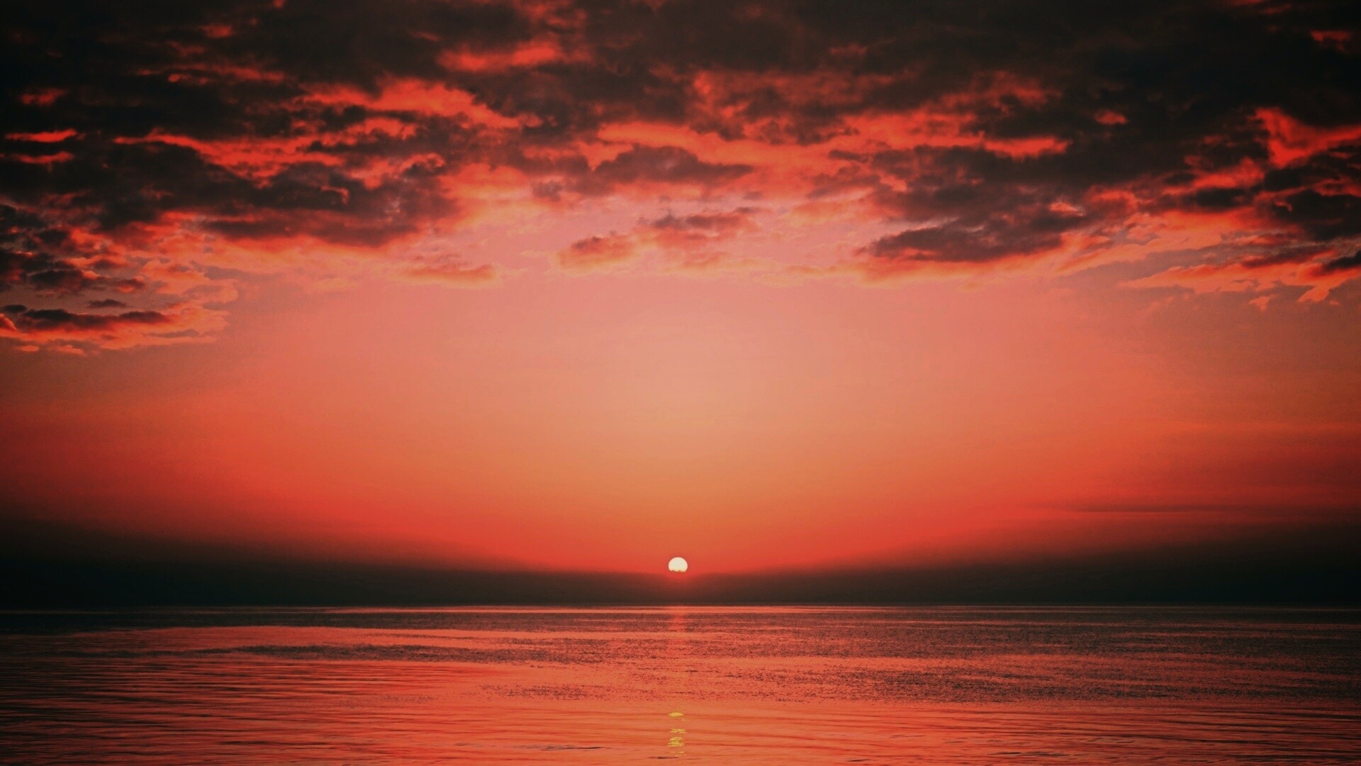 Багровый закат обои