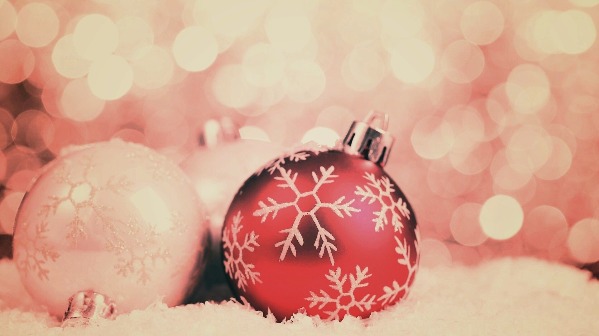 Новогодние игрушки обои