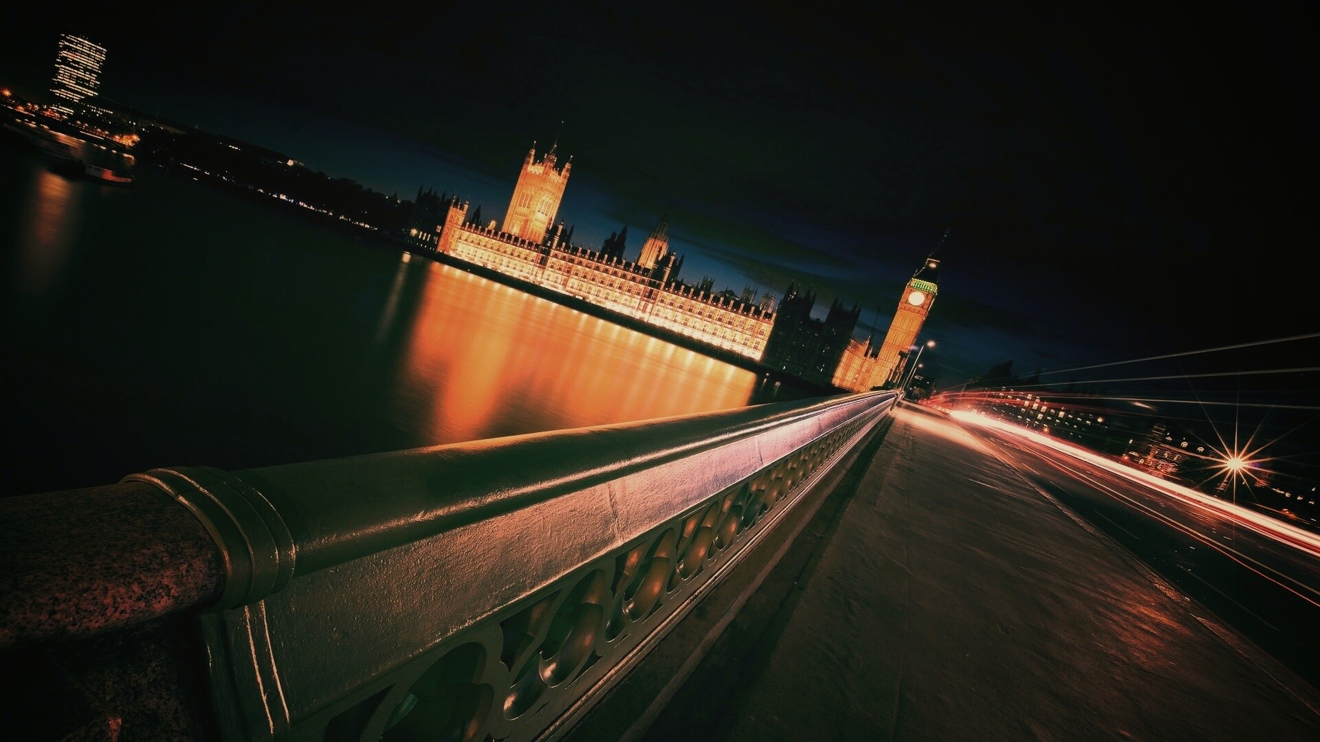 Перила тауэского моста обои