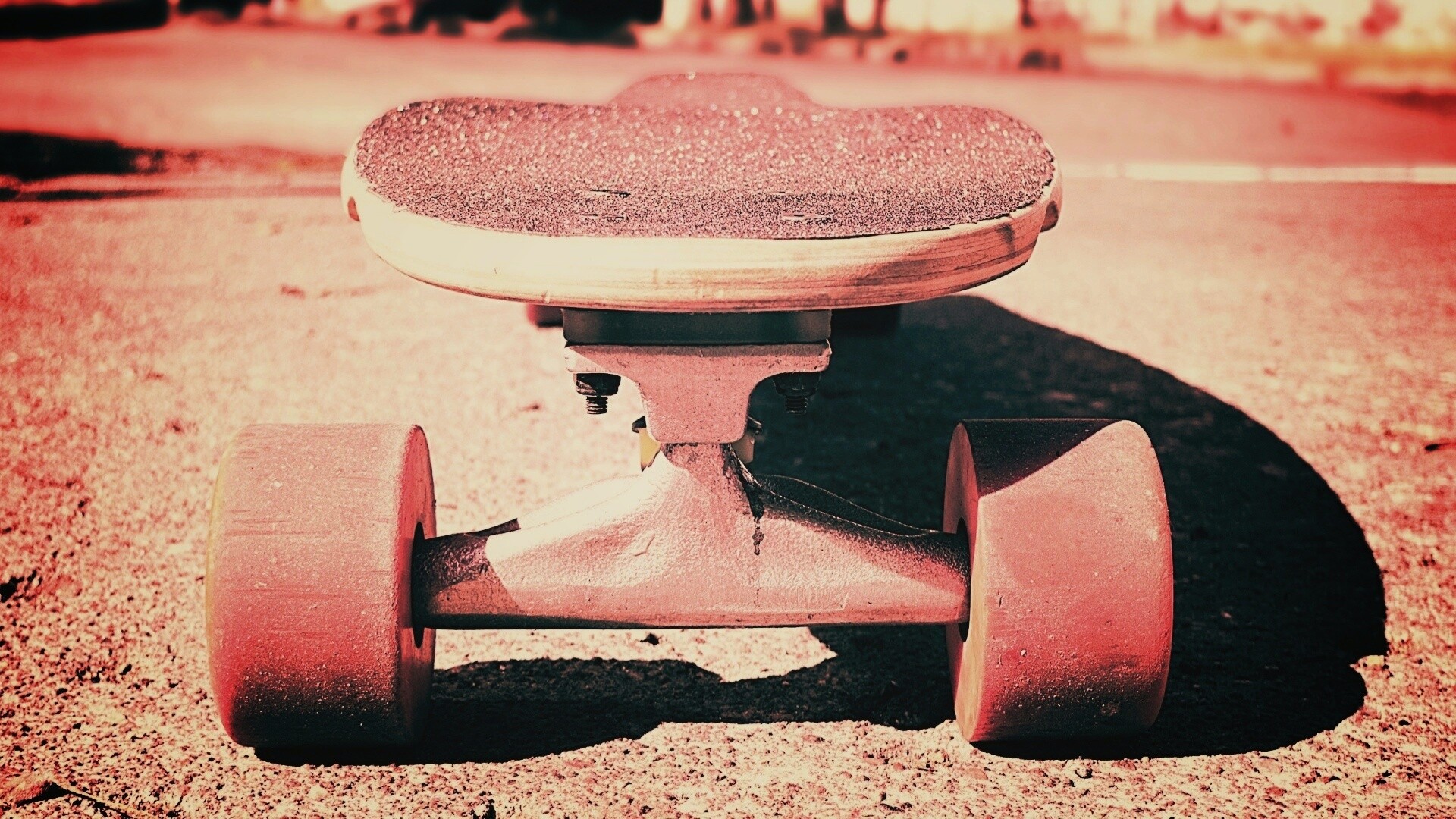 Скейтборд на солнце обои