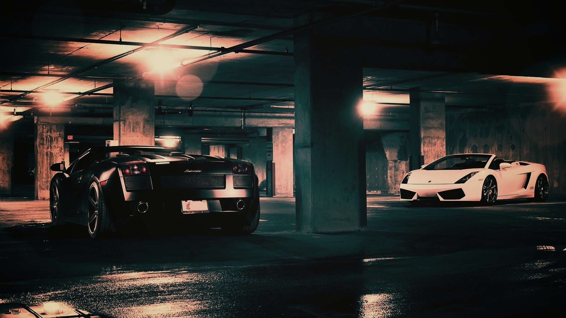 Ламборджини на подземной парковке обои
