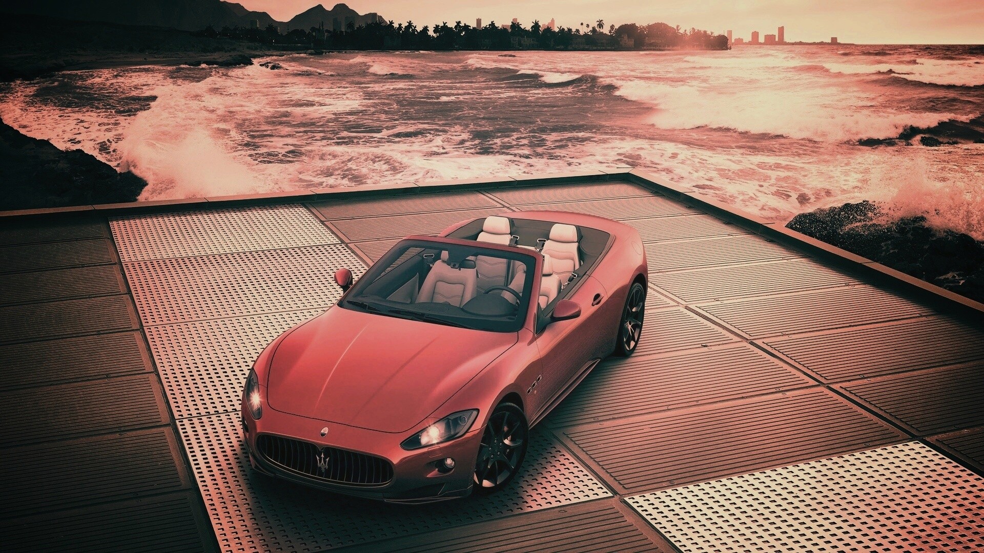 Мазерати на берегу моря обои