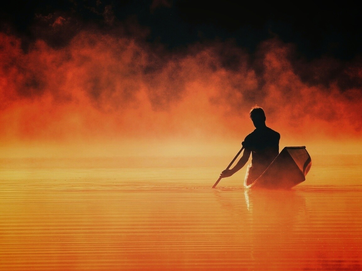 Один в лодке обои