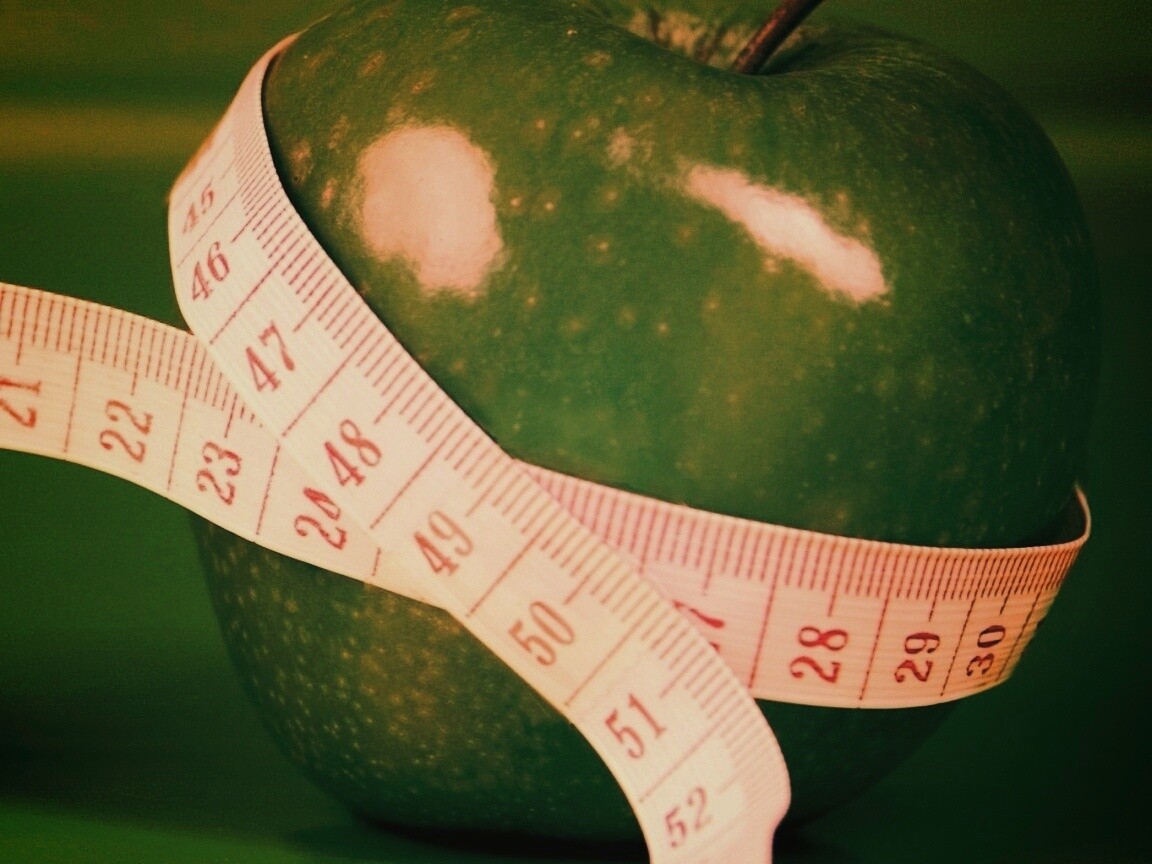 Диаметр яблока обои