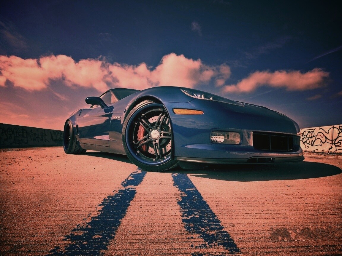 Синий спорткар обои