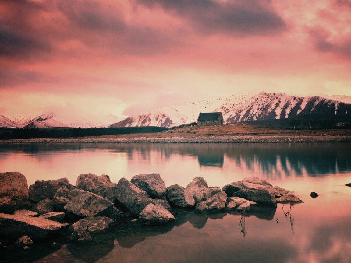 Домик на озере обои