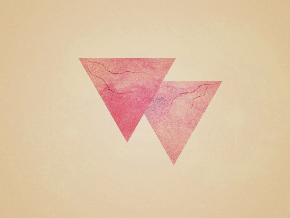 Минималистичные треугольники обои