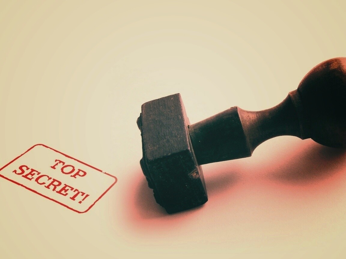 Top Secret обои