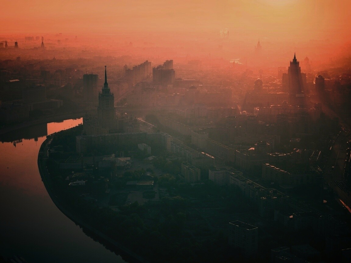 Москва в тумане обои