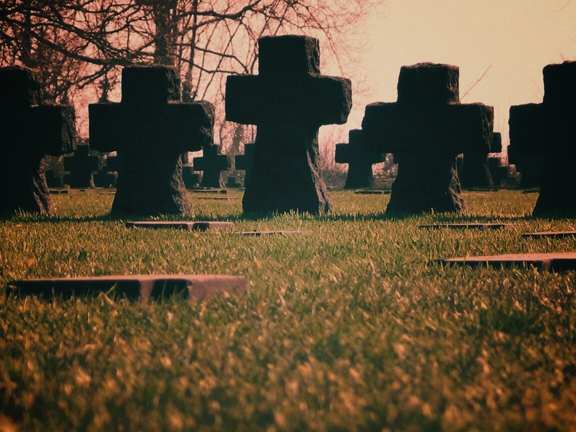 Кладбище обои