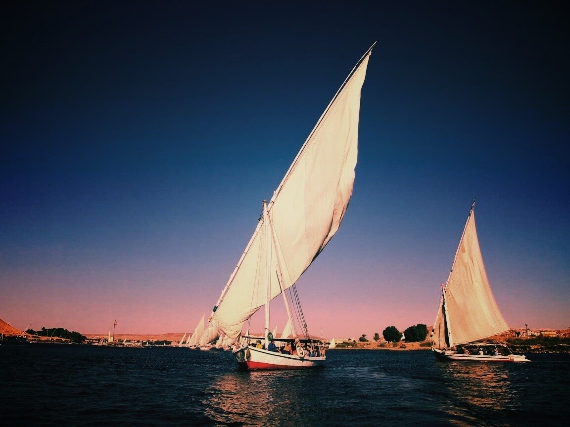 Под парусами обои