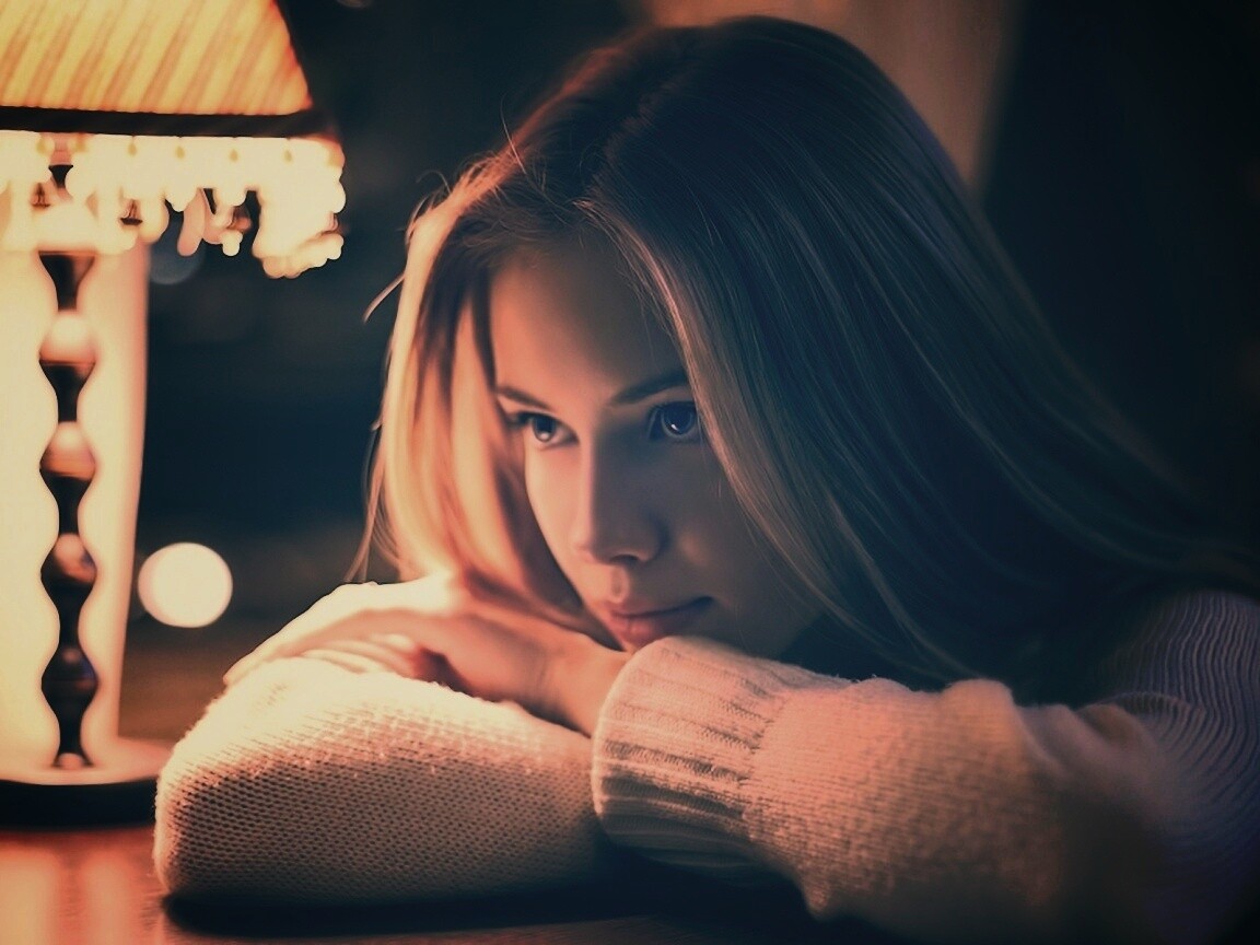 Задумалась обои