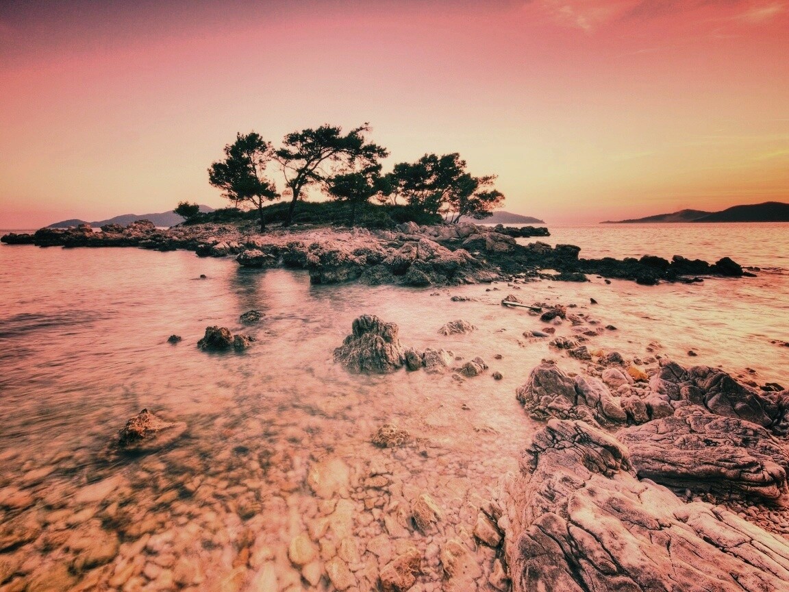 Каменный остров обои