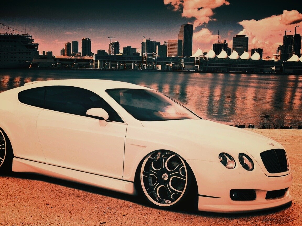 Bentley Continental GT обои