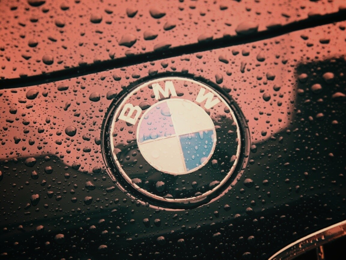 Эмблема БМВ обои