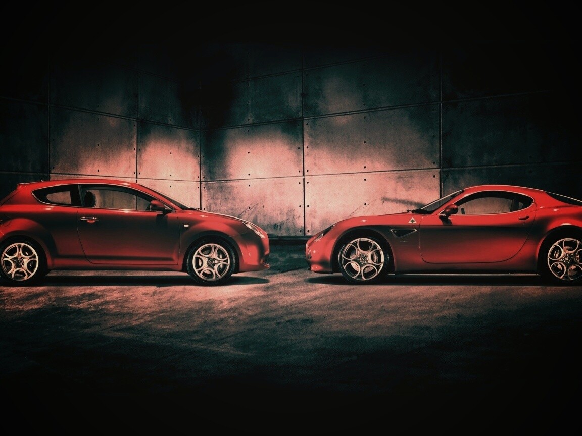 Два альфа ромео с разными кузовами обои