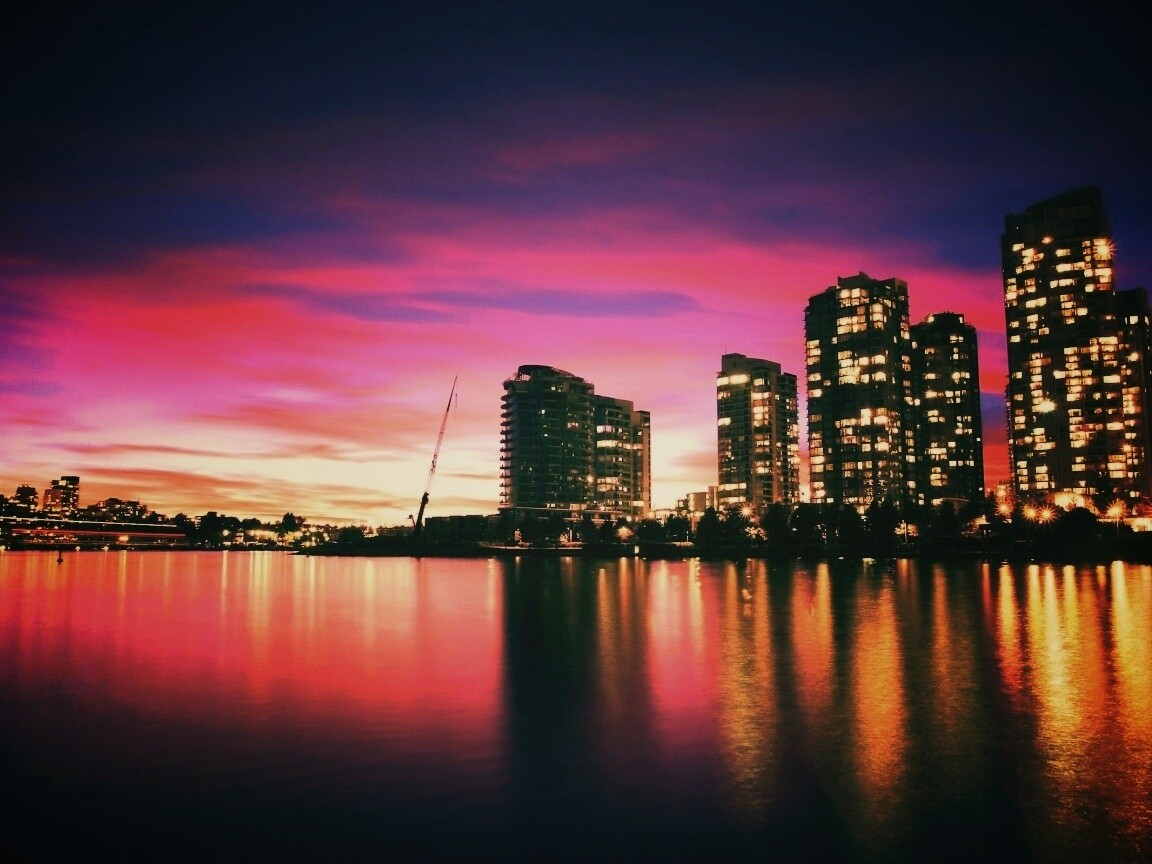 Фиолетовый закат в Ванкувере обои