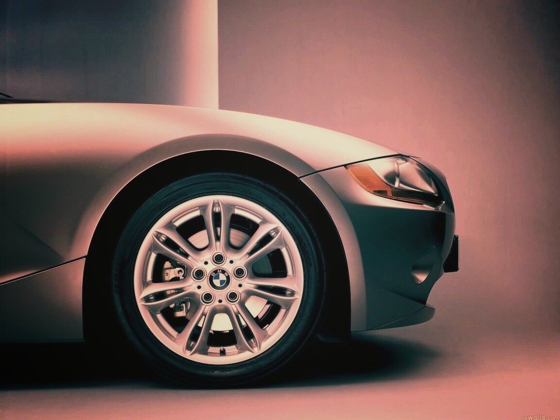 Переднее колесо автомобиля БМВ обои
