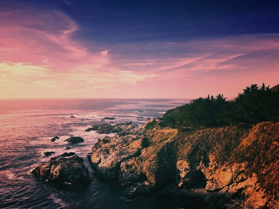 Скалистый берег обои