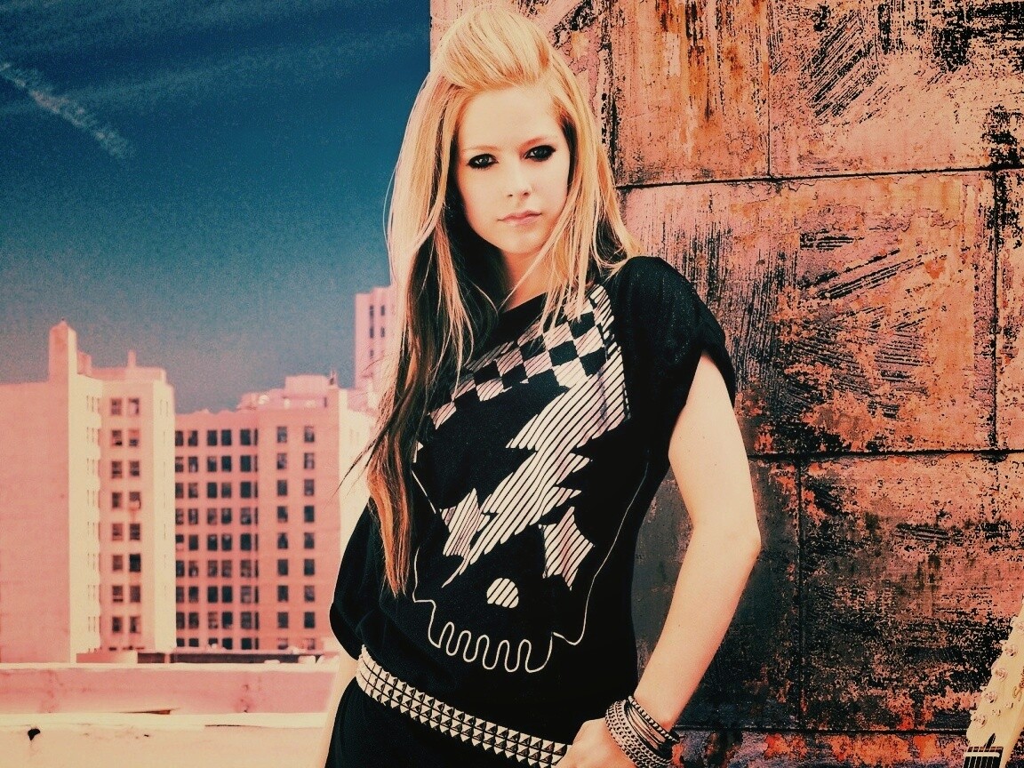 Аврил Лави́н Уи́бл обои